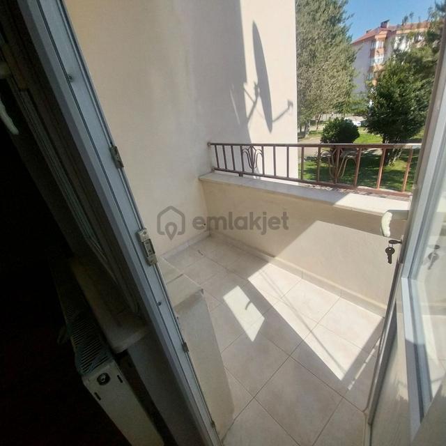 Nezir Gm'den Alanyurt Kafkasör Sitesinde 3+1 Arakat Satılk Daire 3