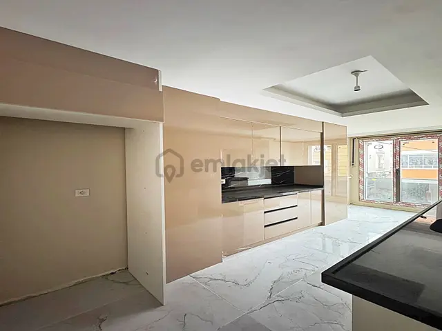 Cadde34 Yapı'dan Avcılar'da Sıfır 3+1 Geniş M2'de Krediye Uygun Satılık Arakat Daire!! 3