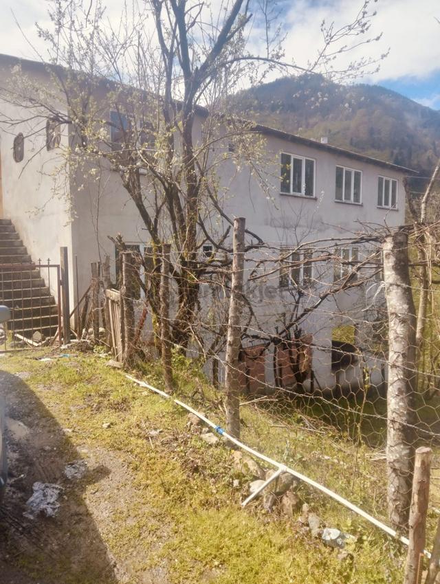 İnanç Emlaktan Giresun İnişdibi Köyünde Kiralık Müstakil İşyeri 3