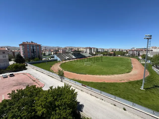 Şeyh Şamil Cumhuriyet Lisesi Karşısı 3+1 Bakımlı Ferah Daire 1