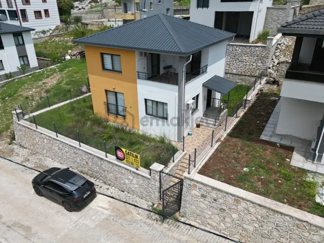 Bm"den Soğucak Yaylasında 301m2 3+1+teraslı Dublex Villa 2