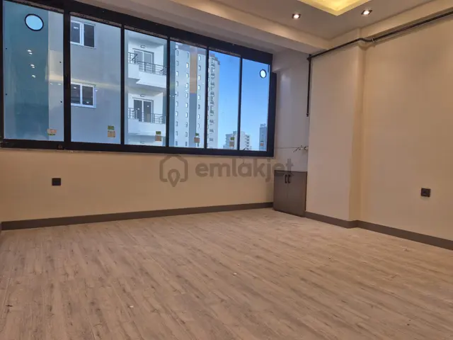 Mezitli Kuyulukta Havuzlu Sitede Kiralık 2+1 Daire 3