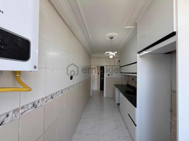 Çukurova Beyaz Evler 2+1 Geniş Oturumlu Ful Yapılı 3