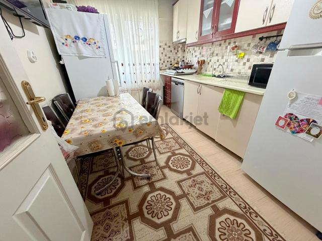 Hemdem Gayrimenkul'den Piyade'de Ana Cadde Üzeri Arakatta 3+1 Satılık Daire 3