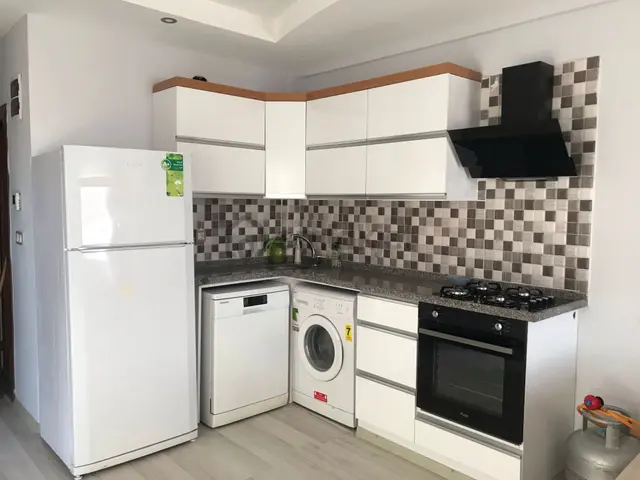 Adana Sarıçam Gültepe Bulvarda 1+1 Eşyalı Eşyaları Yeni Eşyalı Kiralık Fırsat Daire 2