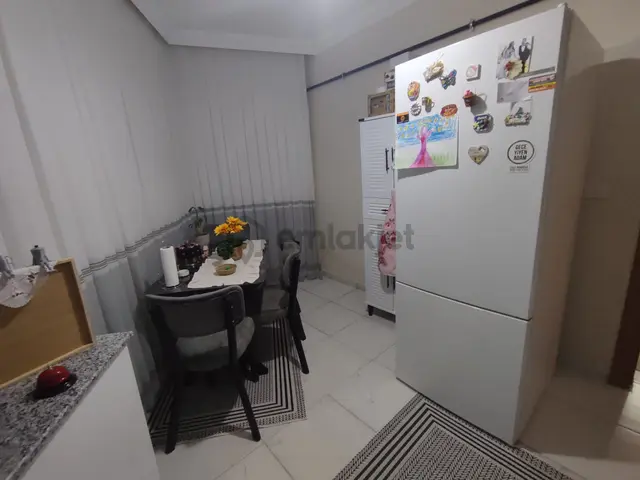 Muradiye Çarşıya Yakın 2+1 85 M2 2.kat Fullüks Daire 3.800.000 Tl 3