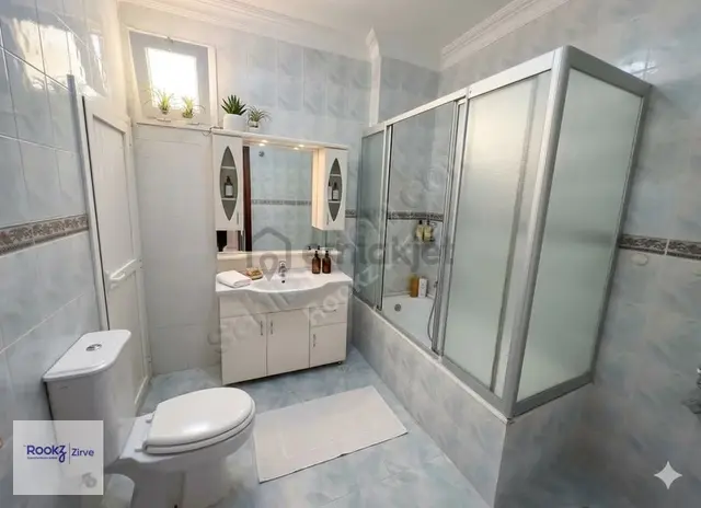 Yalova Merkezde Cadde Üzerinde 3+1 Satılık Daire Fırsatı 1