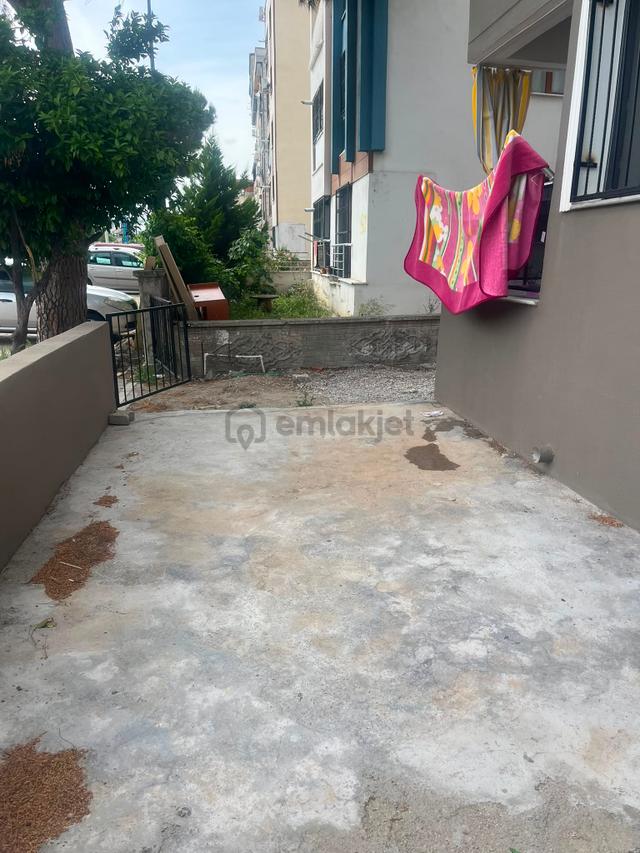 50 Yılmahallesi Daire 3+1 115m2 5 Katınının Zemin Katı Açık Mutfak Full Özelikli 4