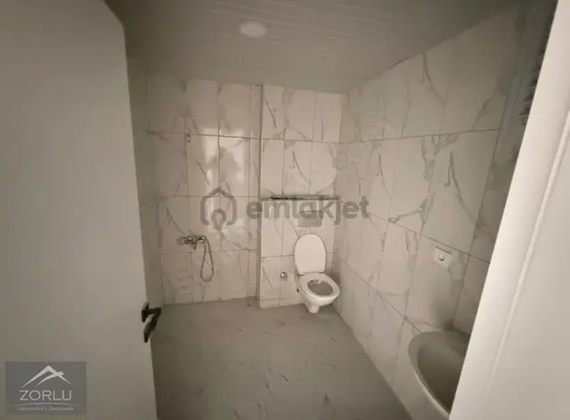 Zorlu'dan Osmangazi Mah. Sıfır Bina Kiralık 2+1 Daire 4