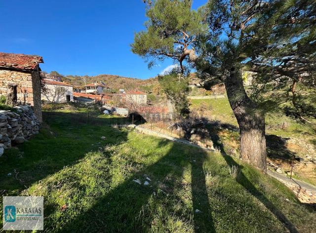 Ayvalık 30 Dakika Mesafede Müstakil İmarlı Arsa 4