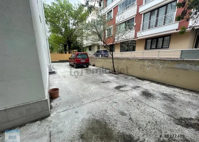 Emek 25. Cadde Ana Caddeye 2. Bina 3+1 Ön Açık Otoparklı 2
