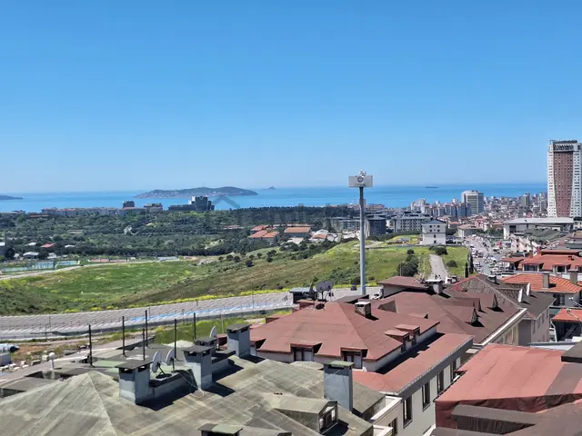Fındıklıda Deniz Manzaralı | Merkezi Konumda Fırsat 2+1 Satılık 3