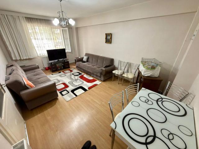 Yetkili Yükselden Edremit Merkezde Ayrı Mutfak 2+1 Satılık Daire 5
