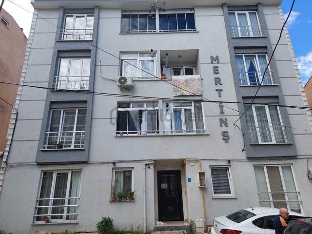 Çınarlıda Satılık İskanlı 2+1 Daire Çınarlıda Satılık İskanlı 2+1 Daire