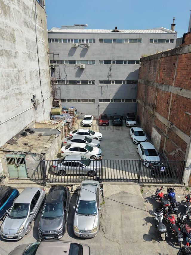 Sanayi Mahallesinde 5 Kat Yapı İzni Olan Satılık 315m2 Arsa 2