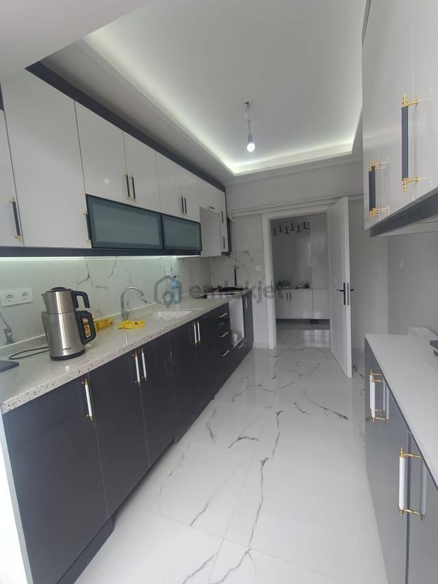 Mç Emlak'tan Akşemsetin Mah 3+1 Satılık Daire 2
