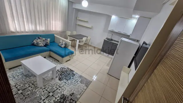 Ender Uysal Gayrimenkulden Foruma Yakın 2+1 Geniş Bahçekatı Kiralık Apart.. 1