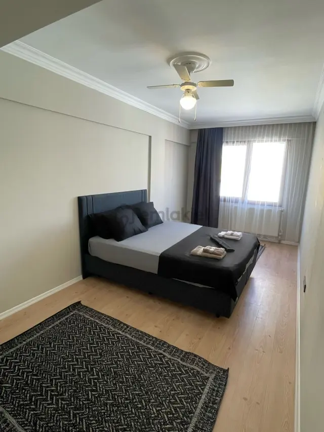 Bornova Günlük/haftalık/aylık Kiralık 3+1 Geniş - Temiz 3