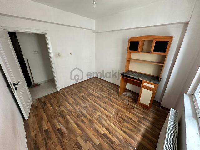 Uzman Emlak'tan 19 Mayıs Mh.de Full Ankara Manzaralı Bağımsız Isı Yalıtımlı 3+1 Daire 5
