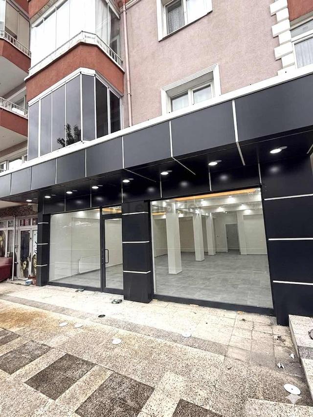 Sincan Ahimesut Bulvar Cepheli 100 M2 Yapılı Dükkan 2