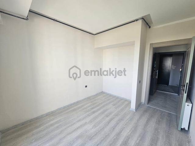 Karınca'dan Tecede Havuzlu İskanlı Hemen Teslim 1+1 Satılık 5
