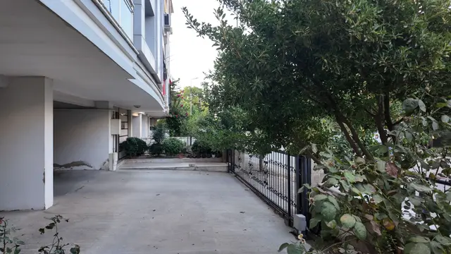 Adnan Menderes Mahallesi'nde 3+1 Asansörlü, Doğalgazlı,otoparklı 3