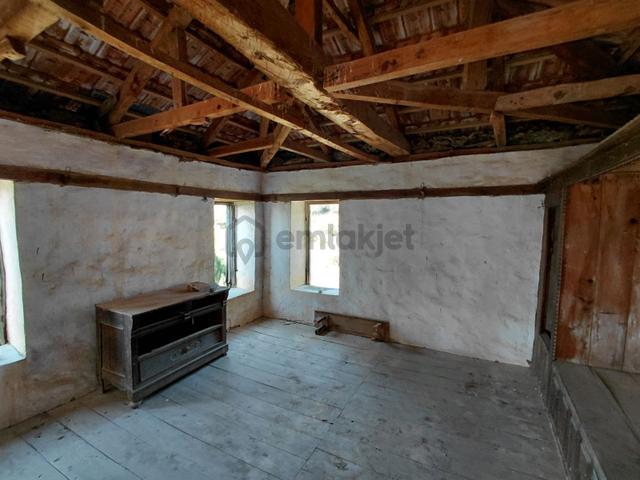 ** Bayırdamı Köyünde, 1080m², Köy İçi İmarlı Satılık Arsa. 5