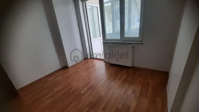 Karaağaç Mah. Merkezi Konumda, Geniş Ve Masrafsız 3+1 2. Kat Kiralık Daire 3