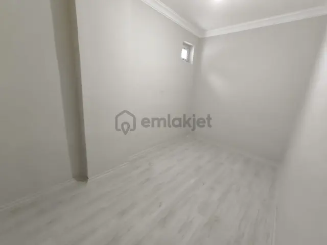 Acil Sultanbeyli Necipfazıl Mah Satılık 140 M.3+1 Ters Dübleks 5