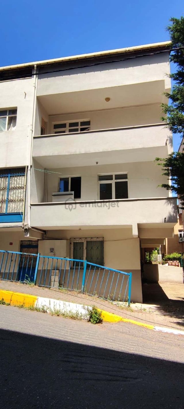 Pendik Sülüntepe Ulaşımı Kolay Geniş Balkonlu 2+0 Kiralık Pendik Sülüntepe Ulaşımı Kolay Geniş Balkonlu 2+0 Kiralık