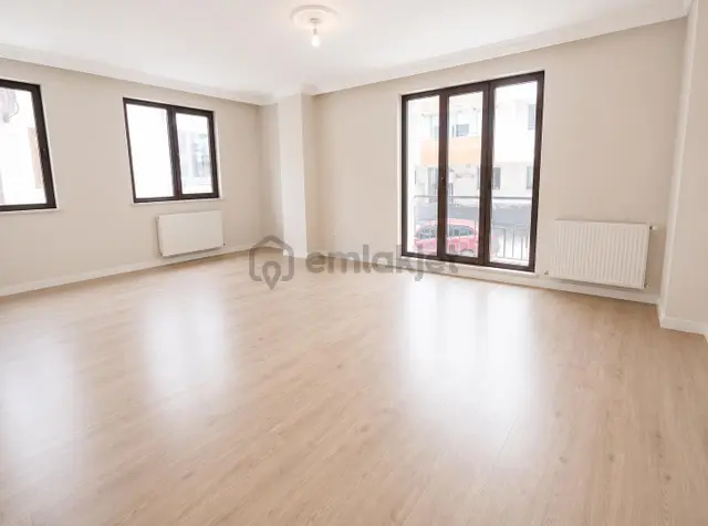Çekmeköy Mimarsinan Mah Satılık 2+1 80m2 Yüksek Giriş Daire 2
