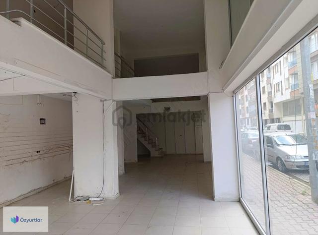 Manisa Muradiye 23 Nisan Parkı Kıralık Dükkan 5