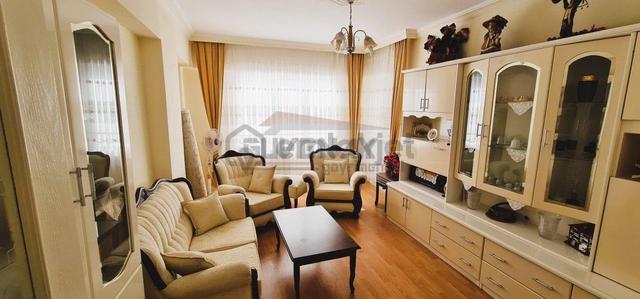 Güvenay - Çorum İpek Taksi İlerisi Ata 1.caddesi Üzeri Satılık Daire 4+1 5