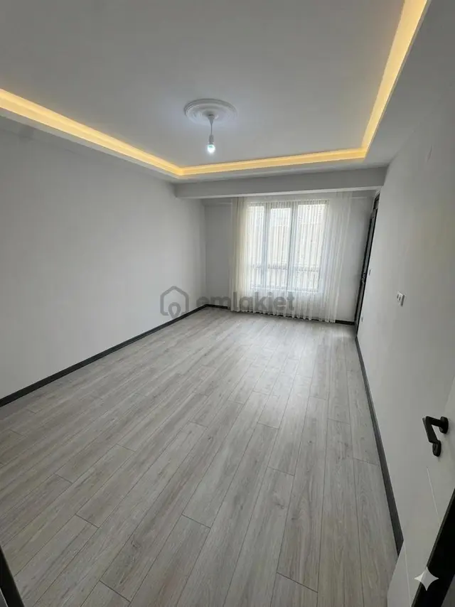 Armutlu'da Maviye Uyanın Denize Yakın Lüks Satılık 2+1 2