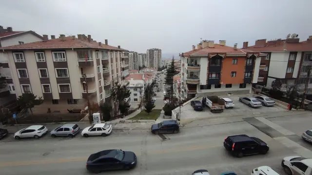 Satılık*cadde Üstü*genç Bina*asansörlü*manzaralı*teras Lı*daire* 1