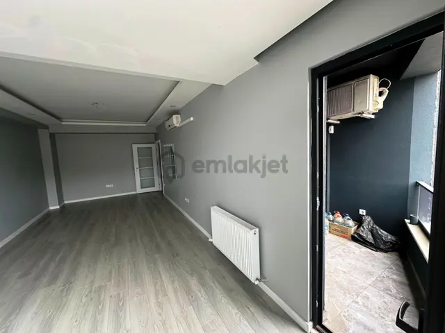Cevizli Minibüs Yoluna Cephe Yeni Bina 2.kat Otoparklı Kiralık Ofis 3
