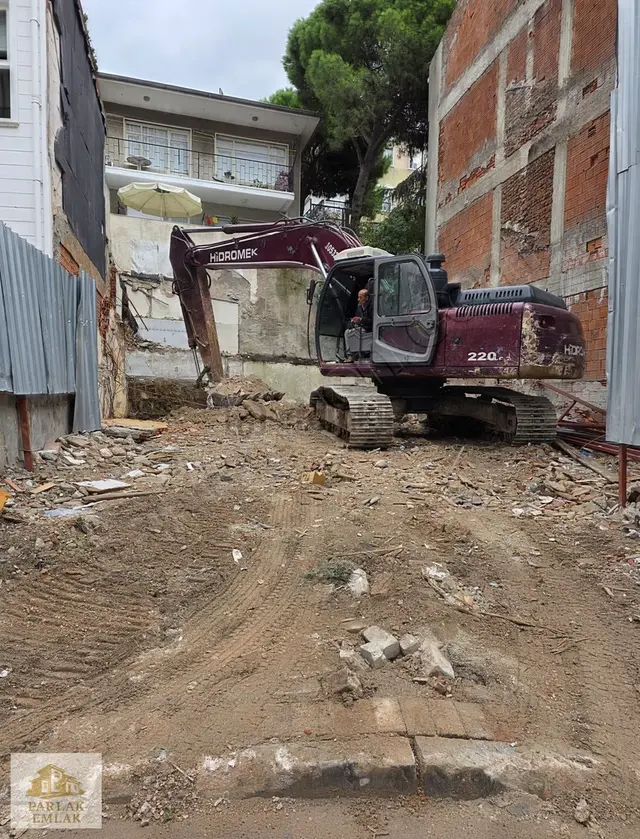 Üsküdar Salacak'ta Kentsel Dönüşüme Girmiş Fırsat Açıklama ** Üsküdar Salacak'ta Kentsel Dönüşüme Girmiş Fırsat Açıklama **