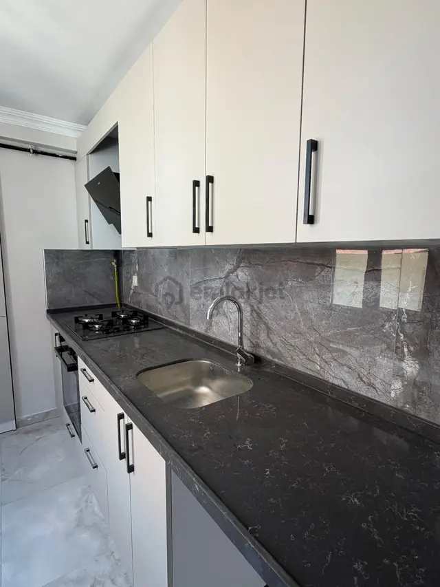 Güngören M.çakmak Mah Yeni Binada 2+1 80m2 4.kat Satılık Daire 4