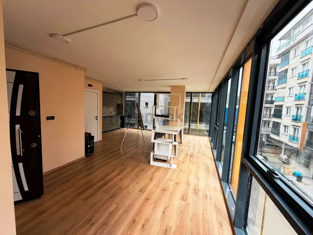 Sancaktepe Ebubekir Cd.8 Yıllık 50m2 Mutfaklı Wc'li Kiralık Ofis 3