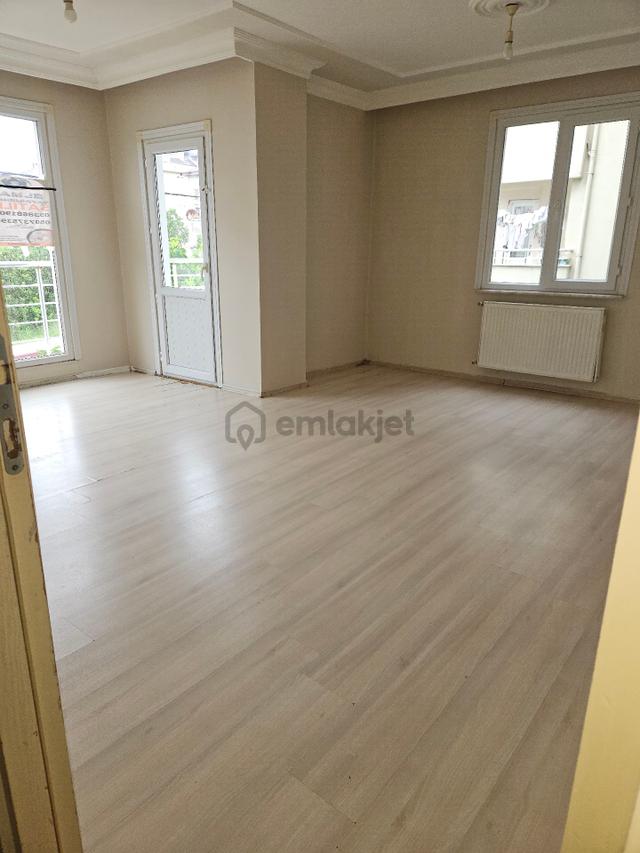 Sancaktepe Yenidoğan Merkez 2+1 95m2 Satılık Fırsat Daire Sancaktepe Yenidoğan Merkez 2+1 95m2 Satılık Fırsat Daire