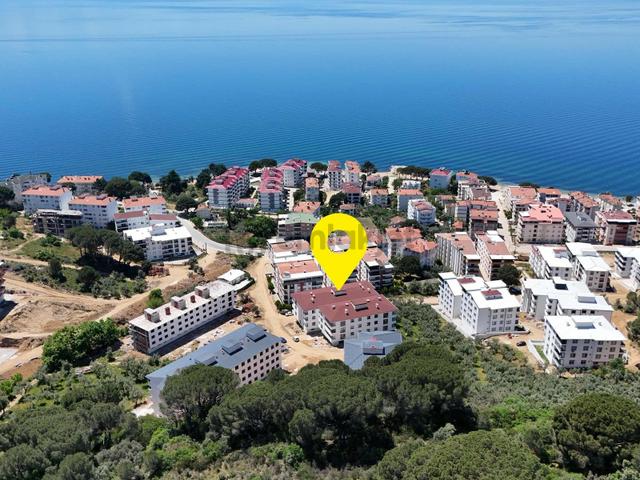 *yiğit Emlak Armutlu'dan*denize Çok Yakın Sıfır 2+1 Daire 4