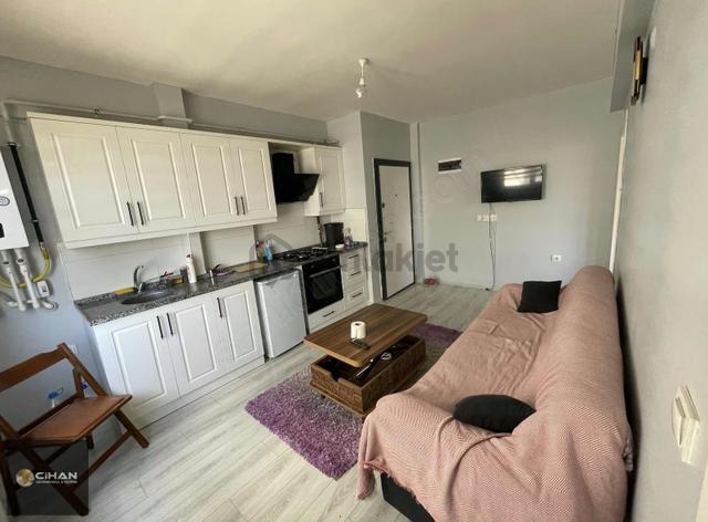 Ordu Cumhuriyet Sahil'de 1+1 Eşyalı Satılık Daire 5