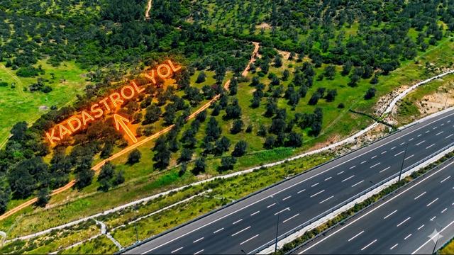Kuzey Ege Otoyoluna 200m Cepheli Opetin Yanında Denize 1.6km 4