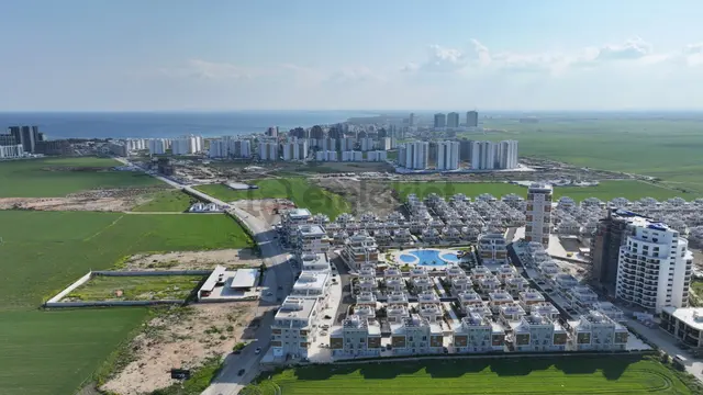 İskele Longbeach Bölgesinde Satılık Full Eşyalı 50 Ay Vadeli Daireler 2