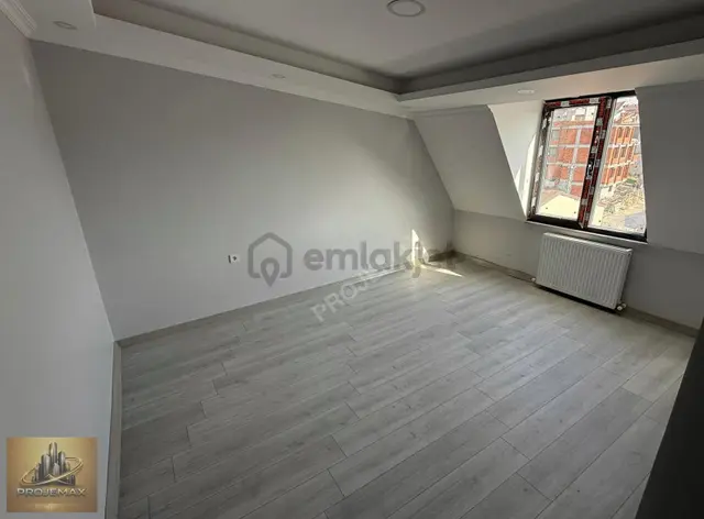 Arnavutköy Mustafa Kemal Paşa'da Satılık 140 M2 3+1 Daire 2