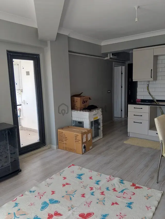 Bandırma Mavi Emlaktan Ay Yıldız Mah. 1+1 Eşyalı Kiralık Daire 3