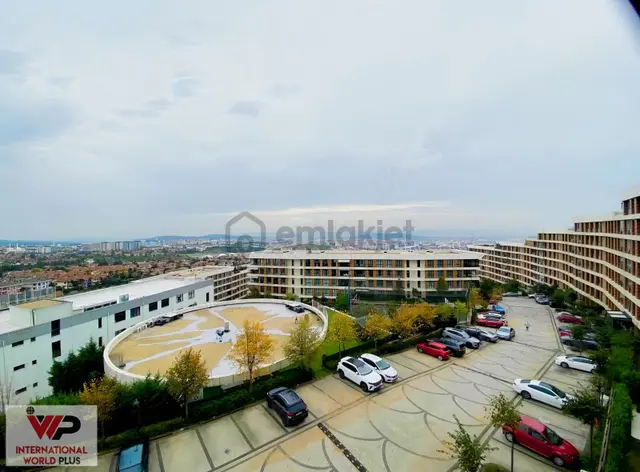 360 Kurtköy Sitesinde Önü Açık Muhteşem Manzaralı 3.5+1 Satılık 3