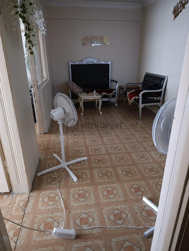 Bursa İnegöl Kemalpaşa Mah.120m2 2+1 31 Yıl Üzeri 3.kat Sobalı Satılık Daire 4