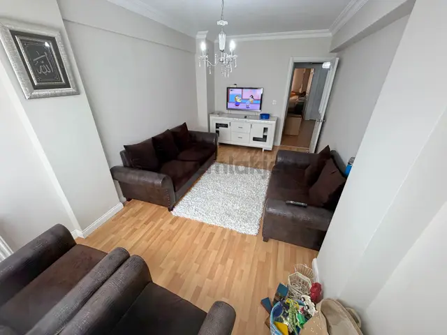 Meral R1805 Örnek Cd Yeni 14yaş Geniş Ön Cephe Uygun 2+1 Satılık 3