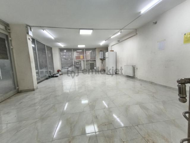 Adil Mah Acil Fiyat Düştü , Geniş Bir Dükkan Mağaza (180/120m2 4